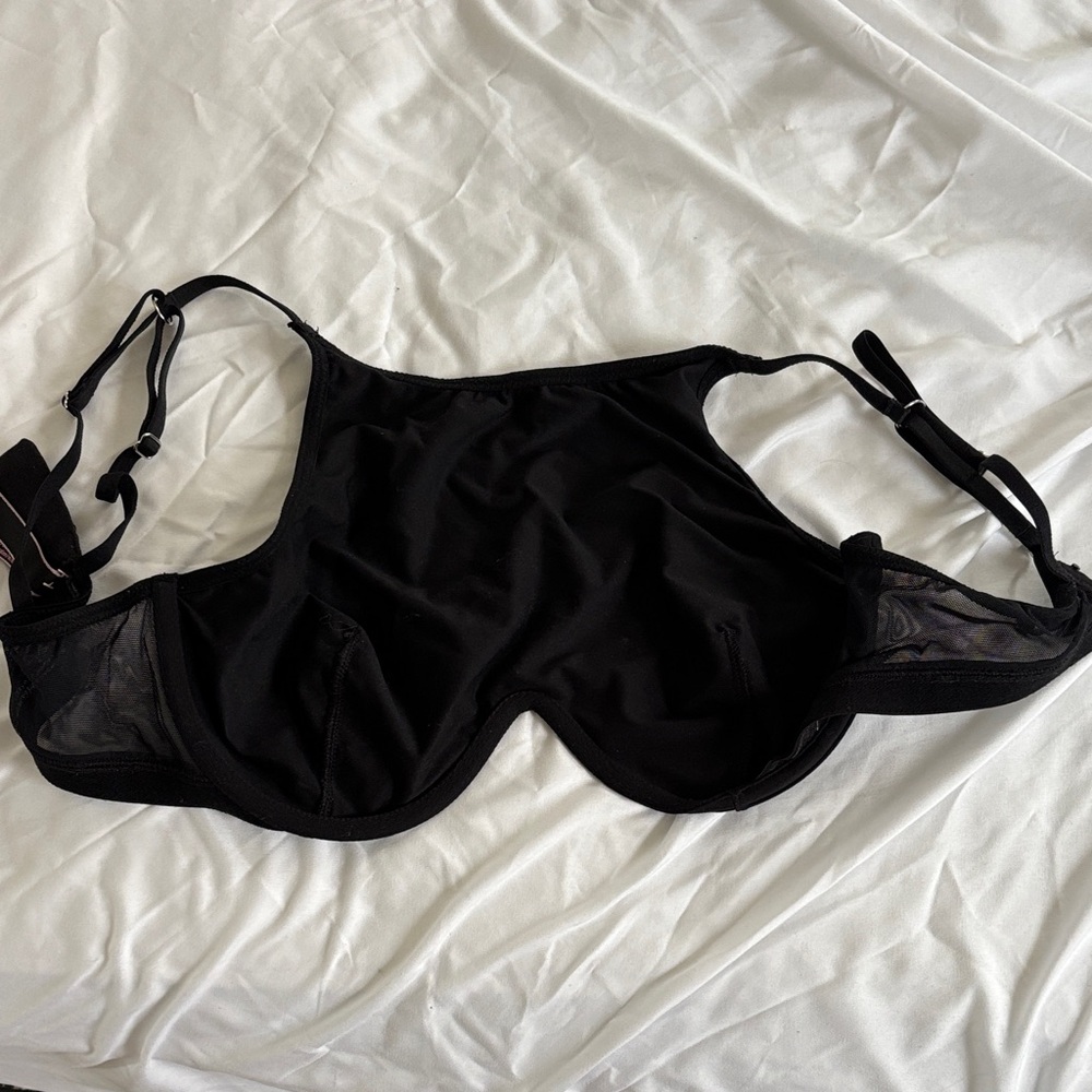 Victoria's Secret Elegant Black Sheer Bra